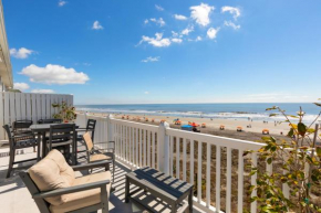 Seaside Villa 302